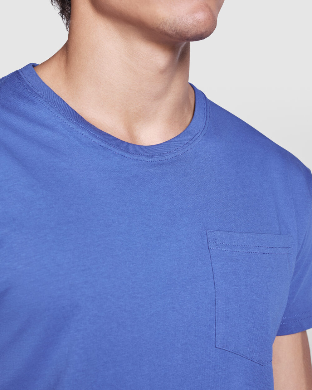 Camiseta de manga corta con bolsillo - 6523_05_3_1