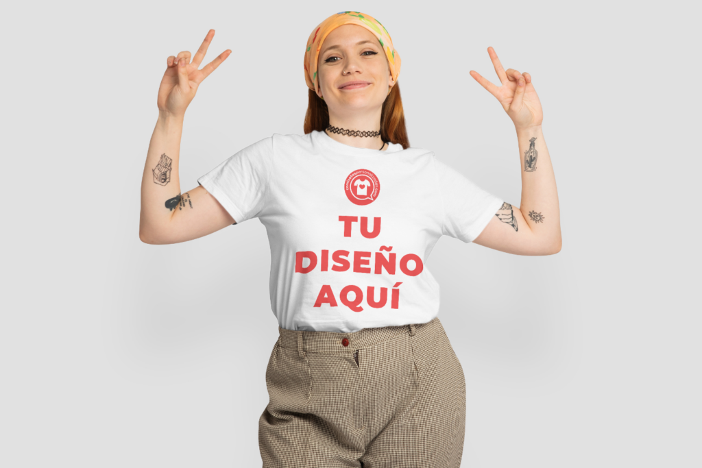 Camisetas personalizadas en Malaga - woman-custom-tshirt-design-ad