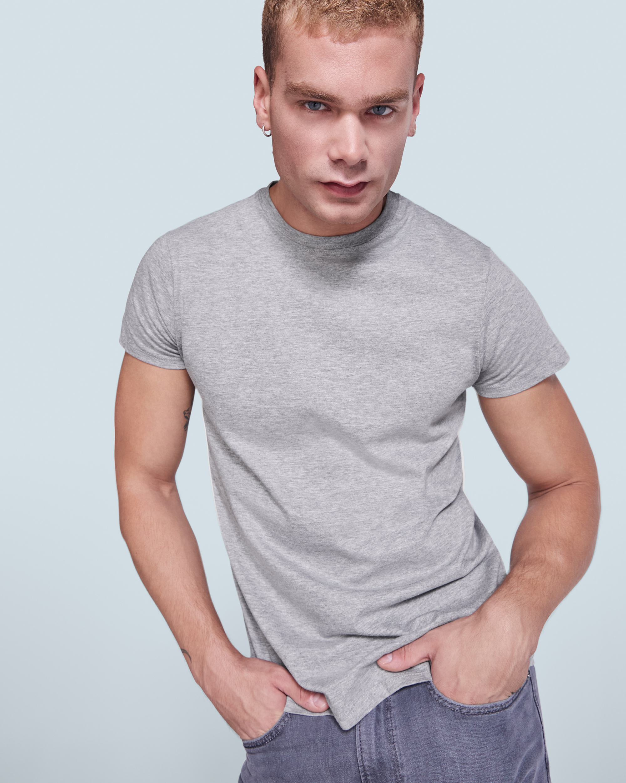 Camiseta 150 g — detalle / espalda