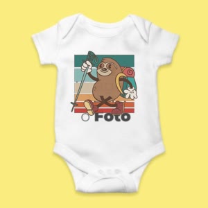 Camiseta perezoso senderismo - custom-baby-body-450x450