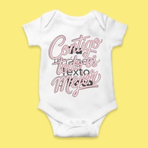 Camiseta Contigo todo es mejor - custom-baby-body-450x450